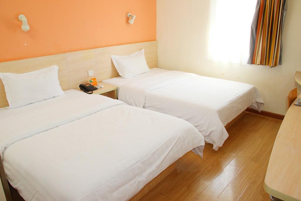 7Days Inn Beijing Zhongguan Village Suzhou Bridge Exterior photo